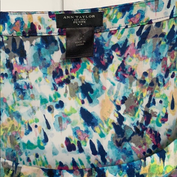 Floral Sleeveless Blouse Tank Top - Picture 3 of 5